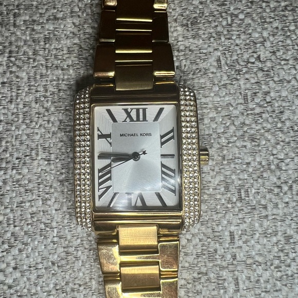 Gold toned Micheal Kors rectangle watch - Picture 3 of 10